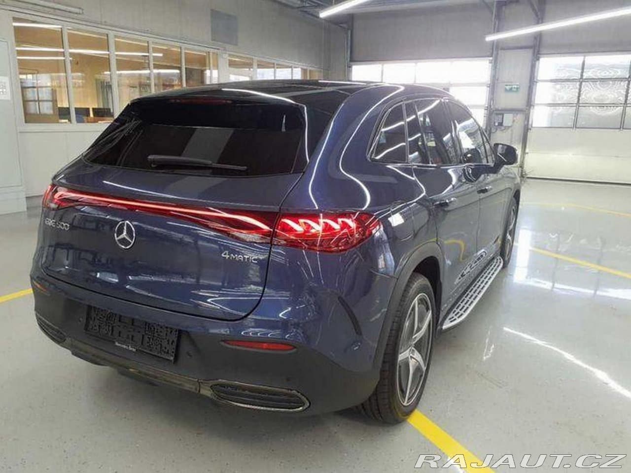2025 Mercedes-Benz EQE - 9