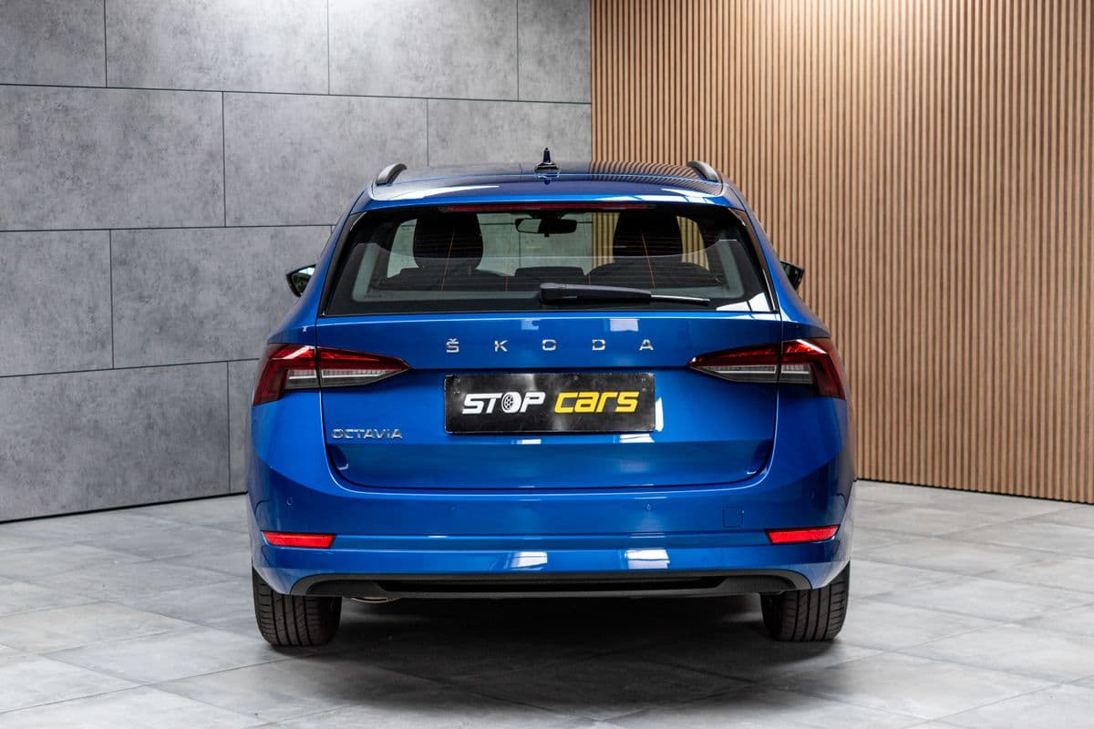 2023 Škoda OCTAVIA - 11