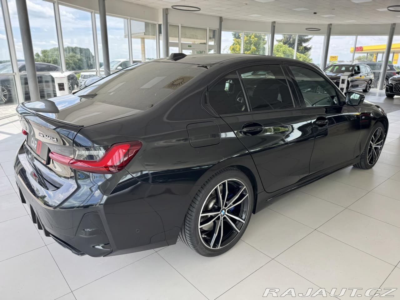 BMW 3-SERIES - 9