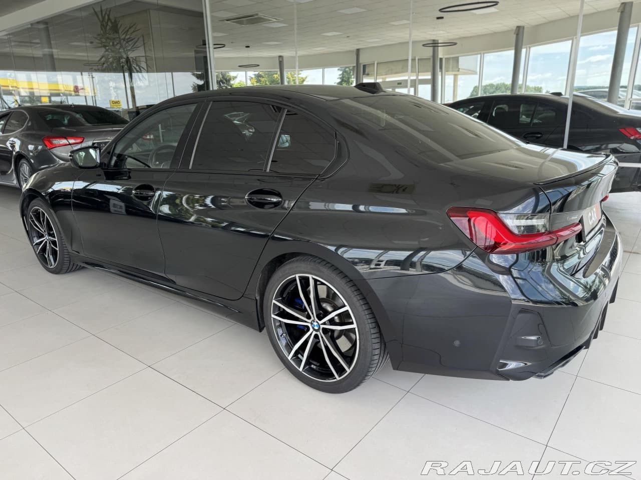 BMW 3-SERIES - 13