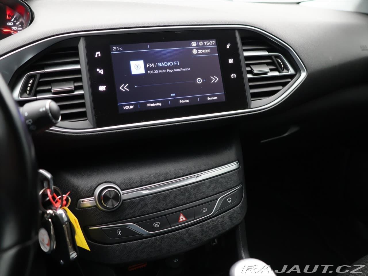 2018 Peugeot 308 - 39