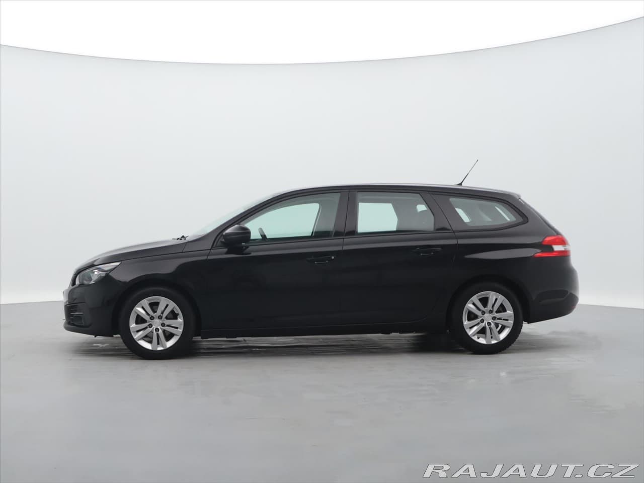 2018 Peugeot 308 - 7