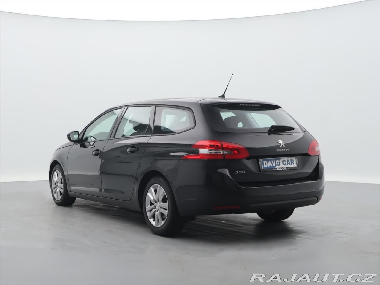 2018 Peugeot 308 - 9