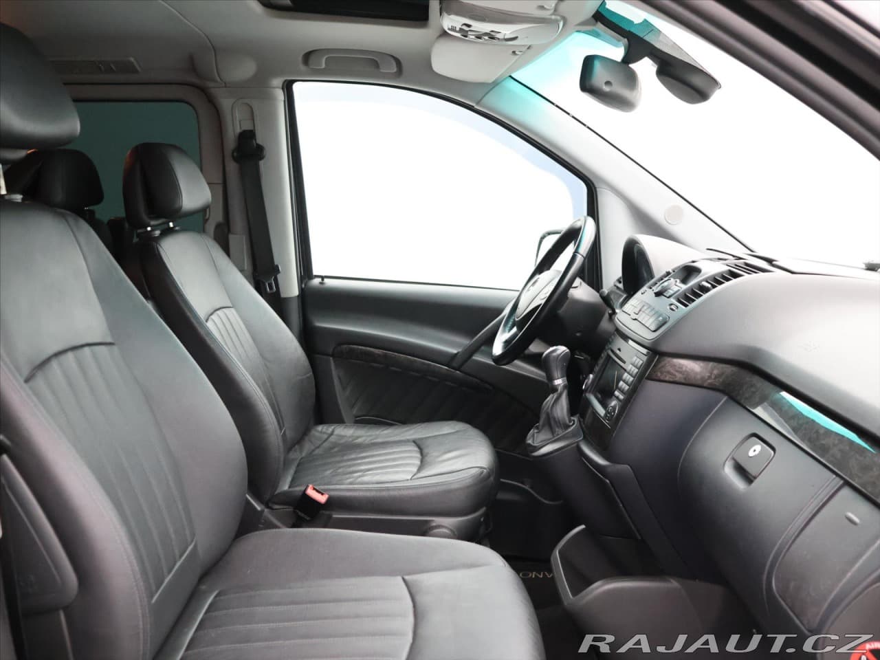 2011 Mercedes-Benz VIANO - 11