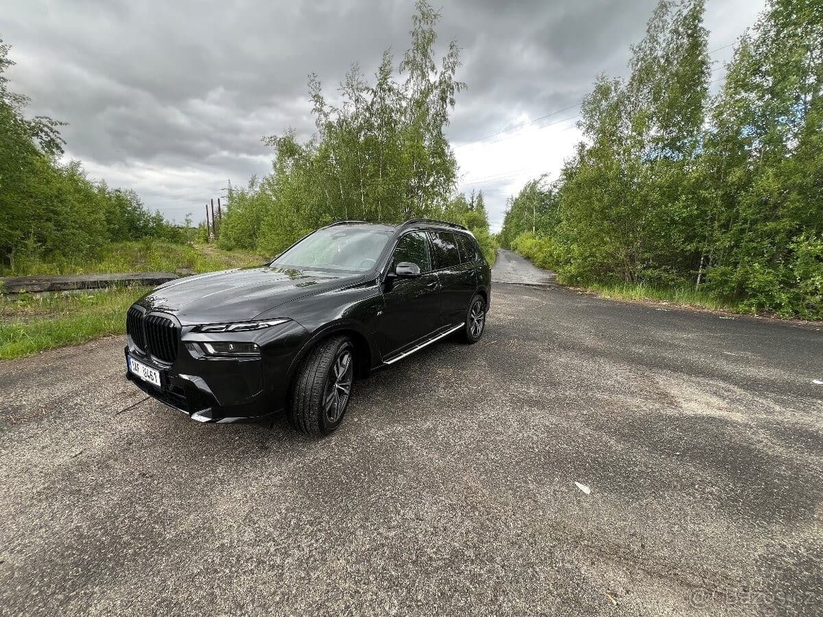 2024 BMW X7