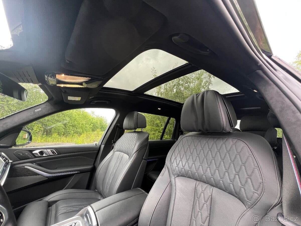 2024 BMW X7 - 19