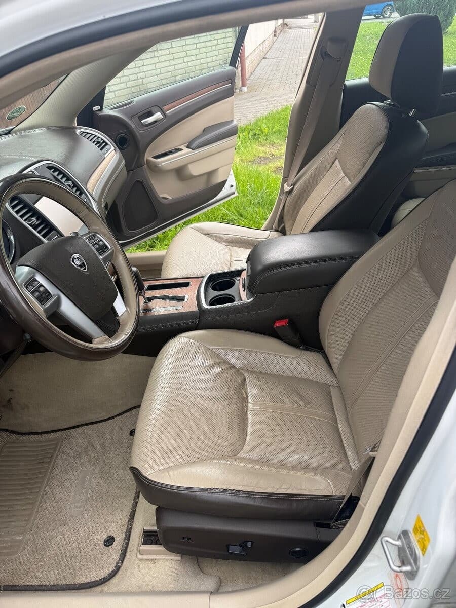 2012 Lancia THEMA - 10