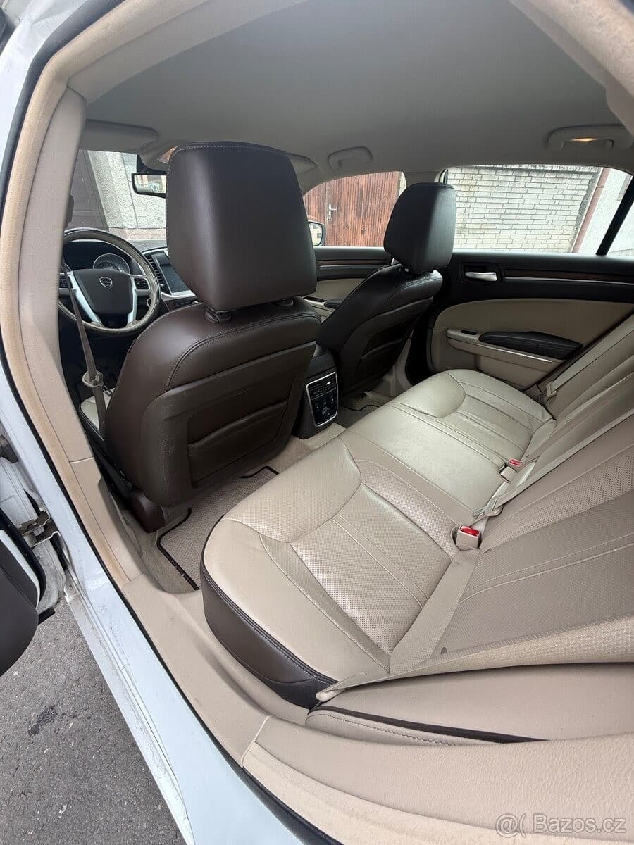 2012 Lancia THEMA - 4