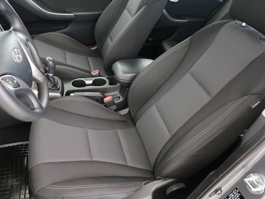 2012 Hyundai i30 - 22