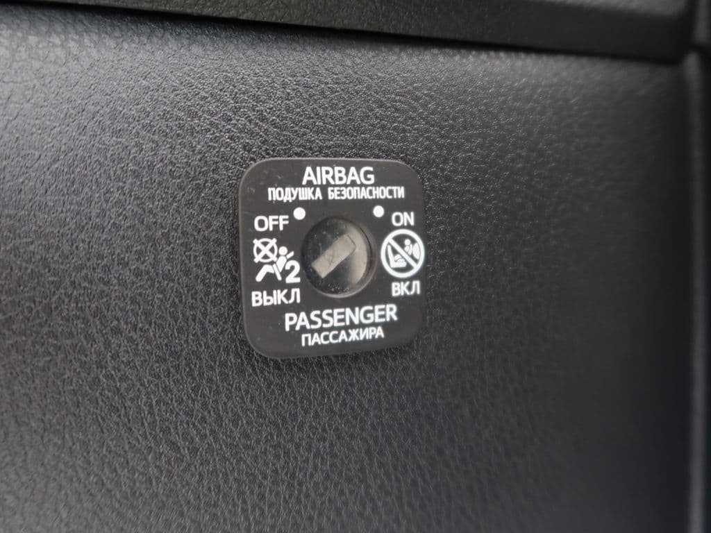 2022 Toyota C-HR - 14