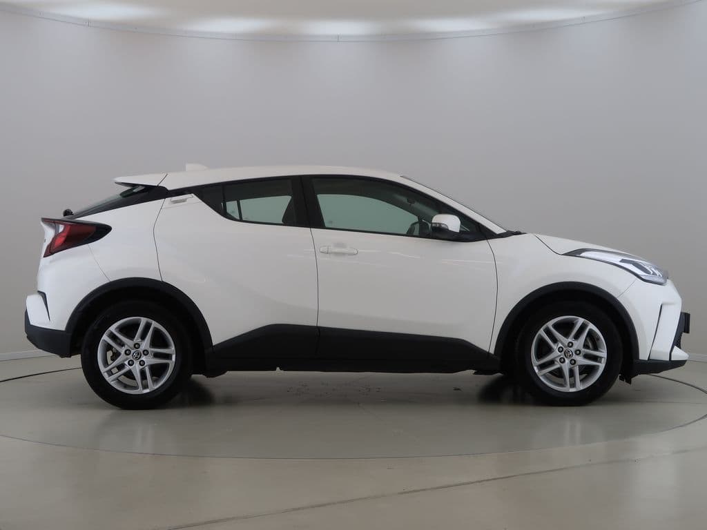 2022 Toyota C-HR - 4