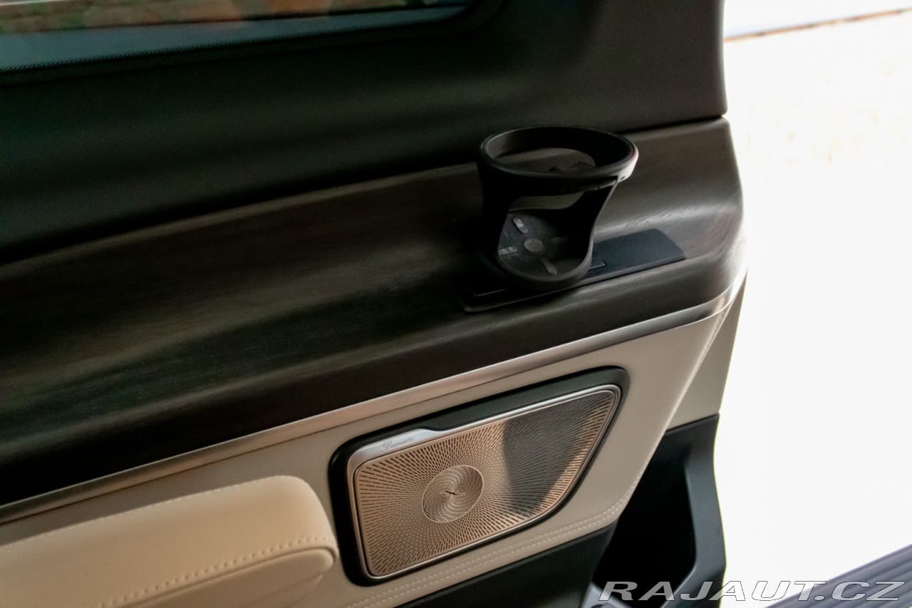2025 Mercedes-Benz V-CLASS - 31