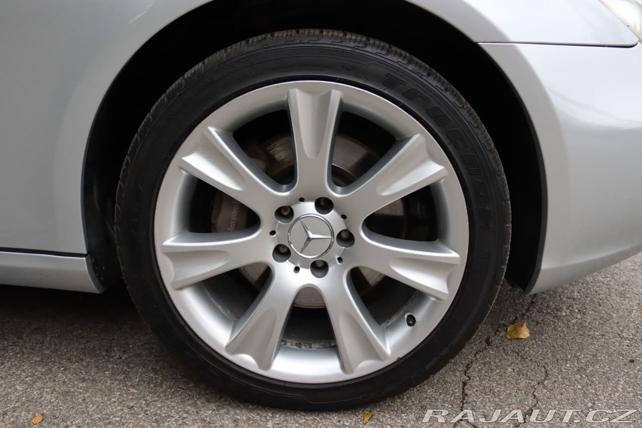 2005 Mercedes-Benz CLS - 18