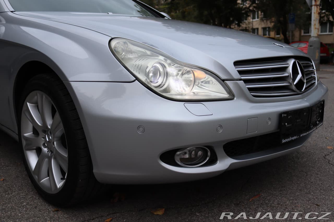 2005 Mercedes-Benz CLS - 6