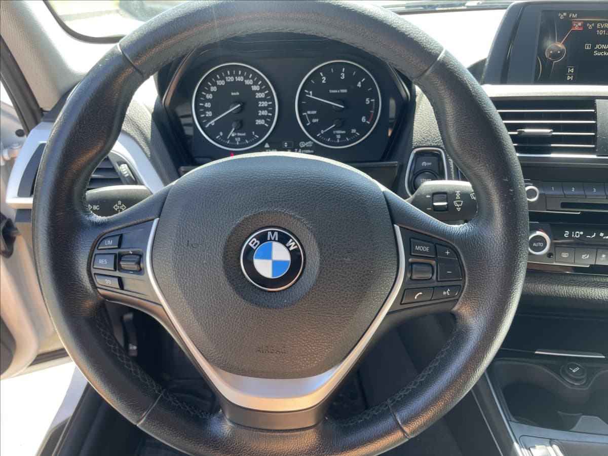2015 BMW 1-SERIES - 14
