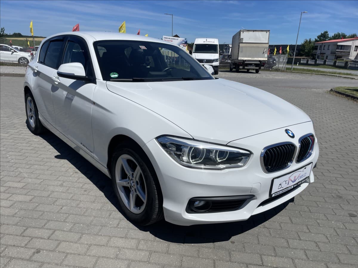 2015 BMW 1-SERIES - 6