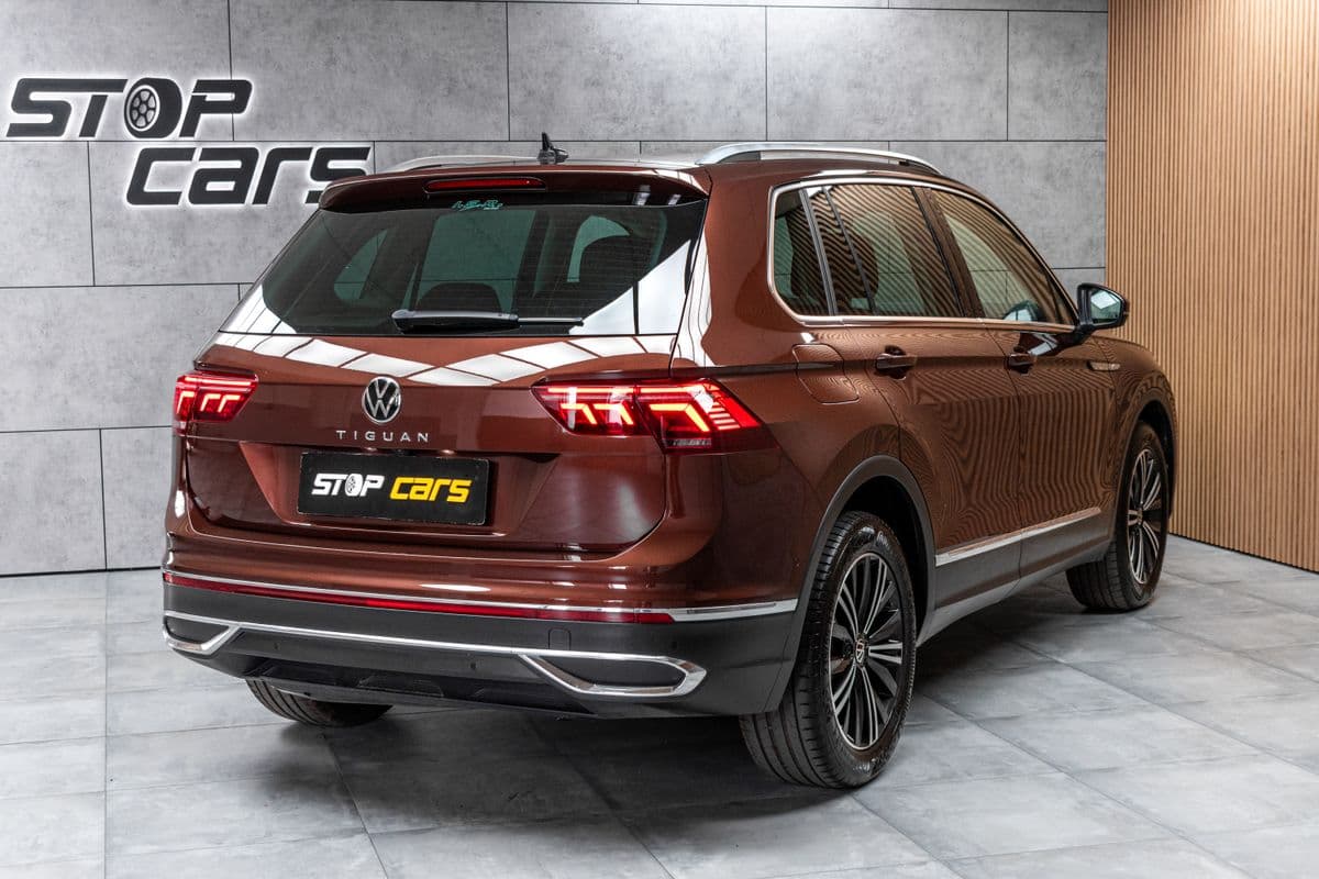 2022 Volkswagen TIGUAN - 11