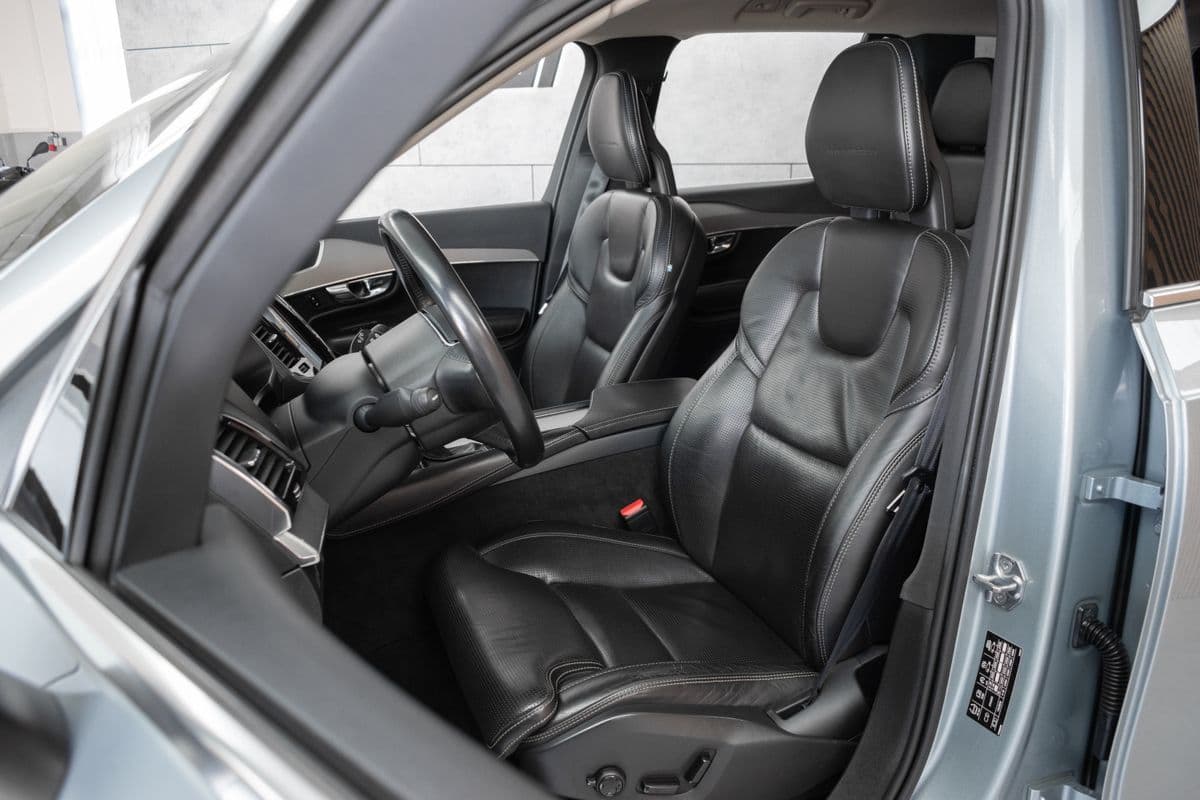 2016 Volvo XC90 - 10