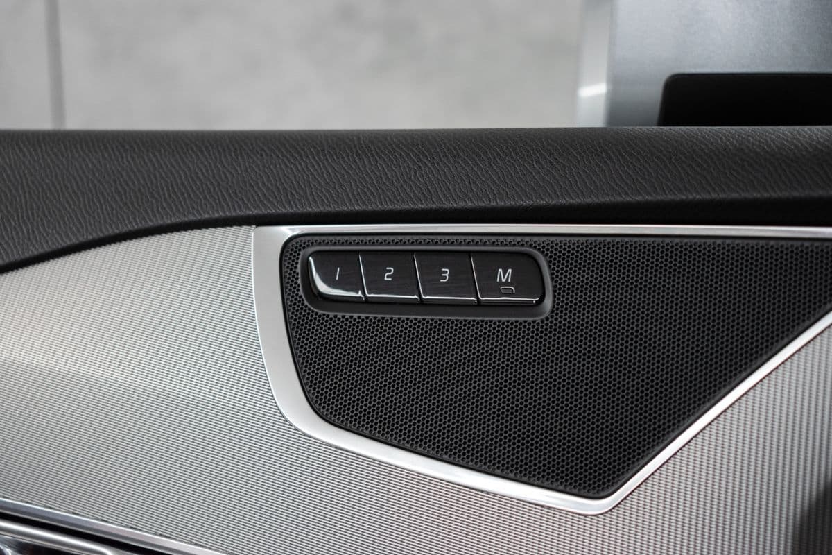 2016 Volvo XC90 - 17