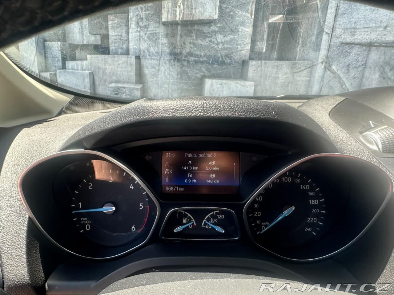 2016 Ford C-MAX - 29