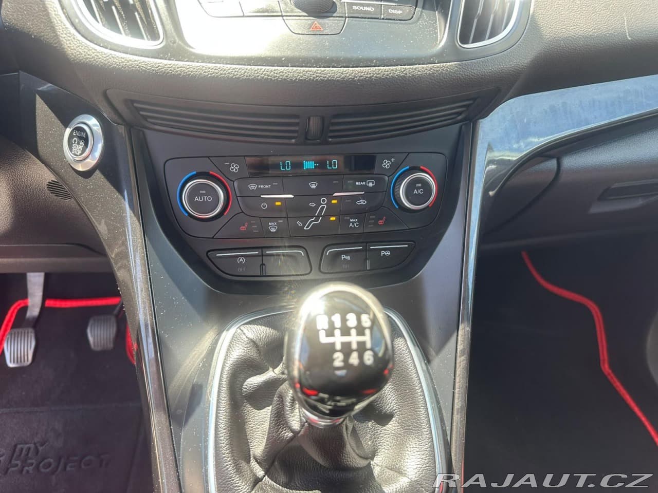 2016 Ford C-MAX - 31