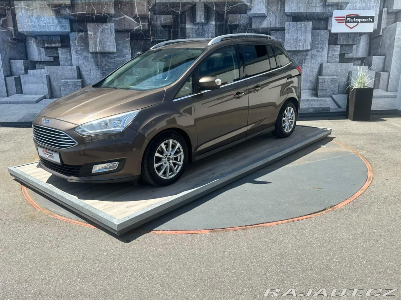 2016 Ford C-MAX - 5