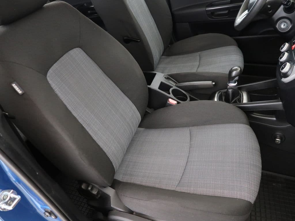 2011 Kia CEE'D - 13