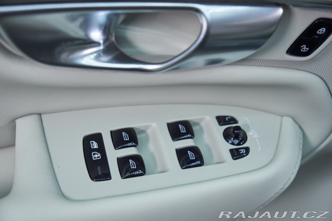 2024 Volvo XC90 - 15