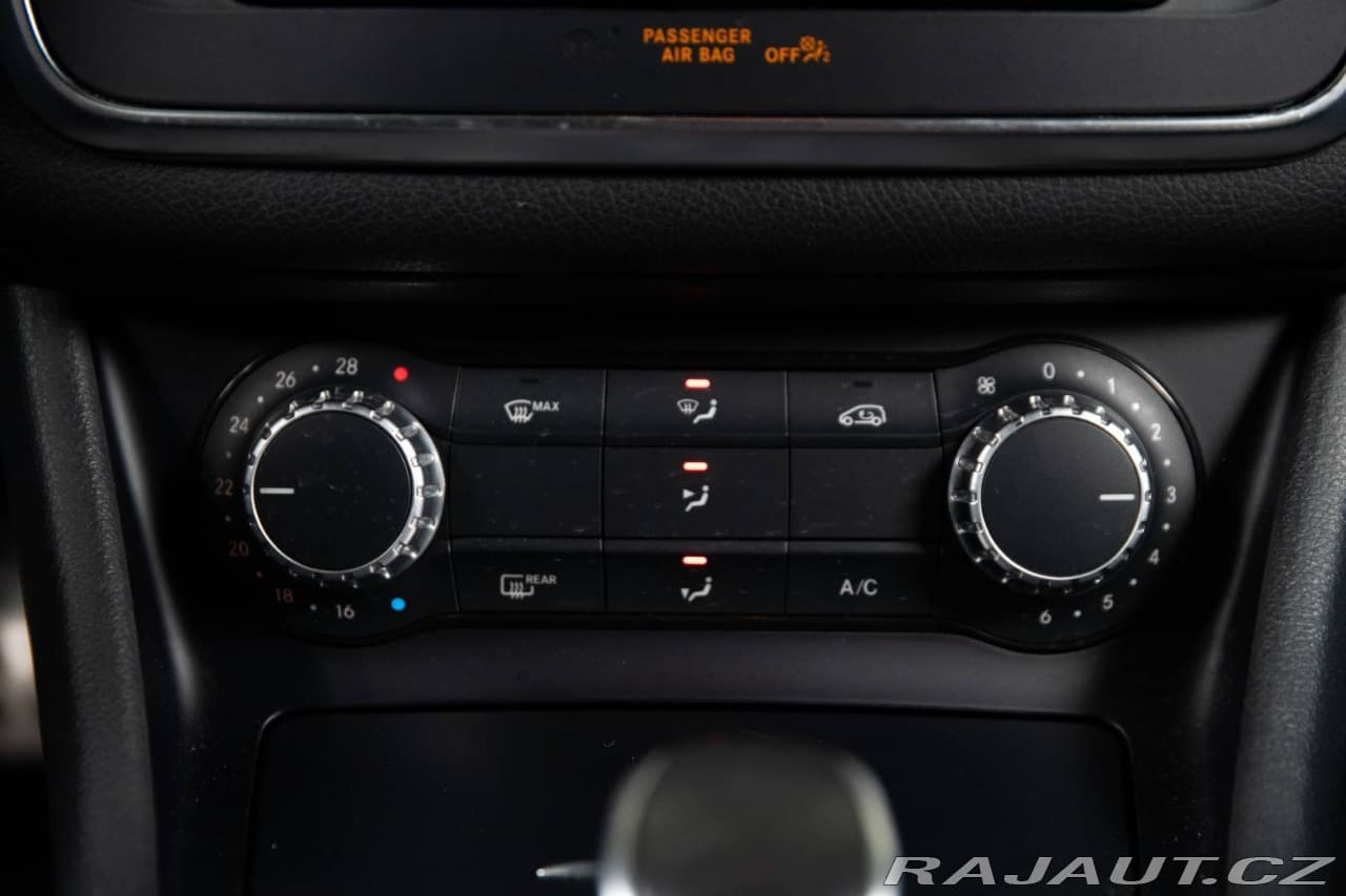 2015 Mercedes-Benz CLA - 19