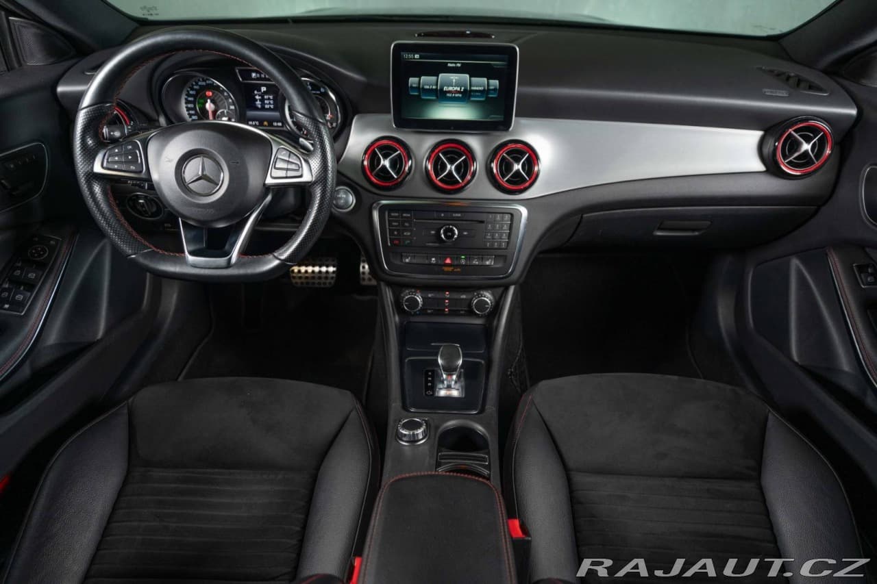 2015 Mercedes-Benz CLA - 20