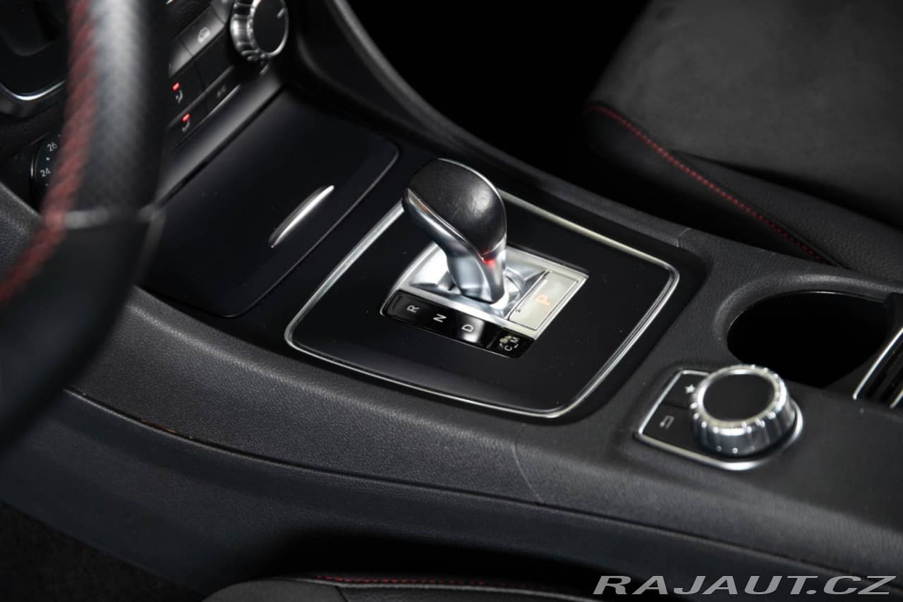 2015 Mercedes-Benz CLA - 6