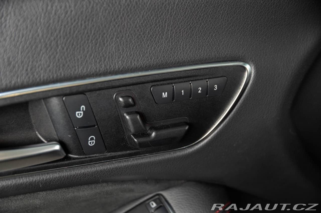 2015 Mercedes-Benz CLA - 7