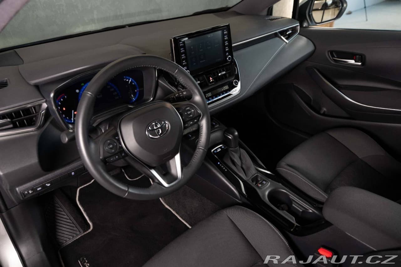 2021 Toyota COROLLA - 6