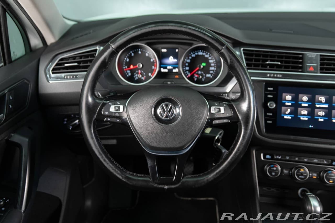 2018 Volkswagen TIGUAN - 12