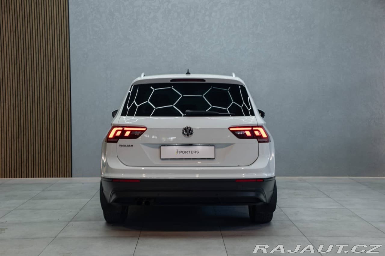 2018 Volkswagen TIGUAN - 4