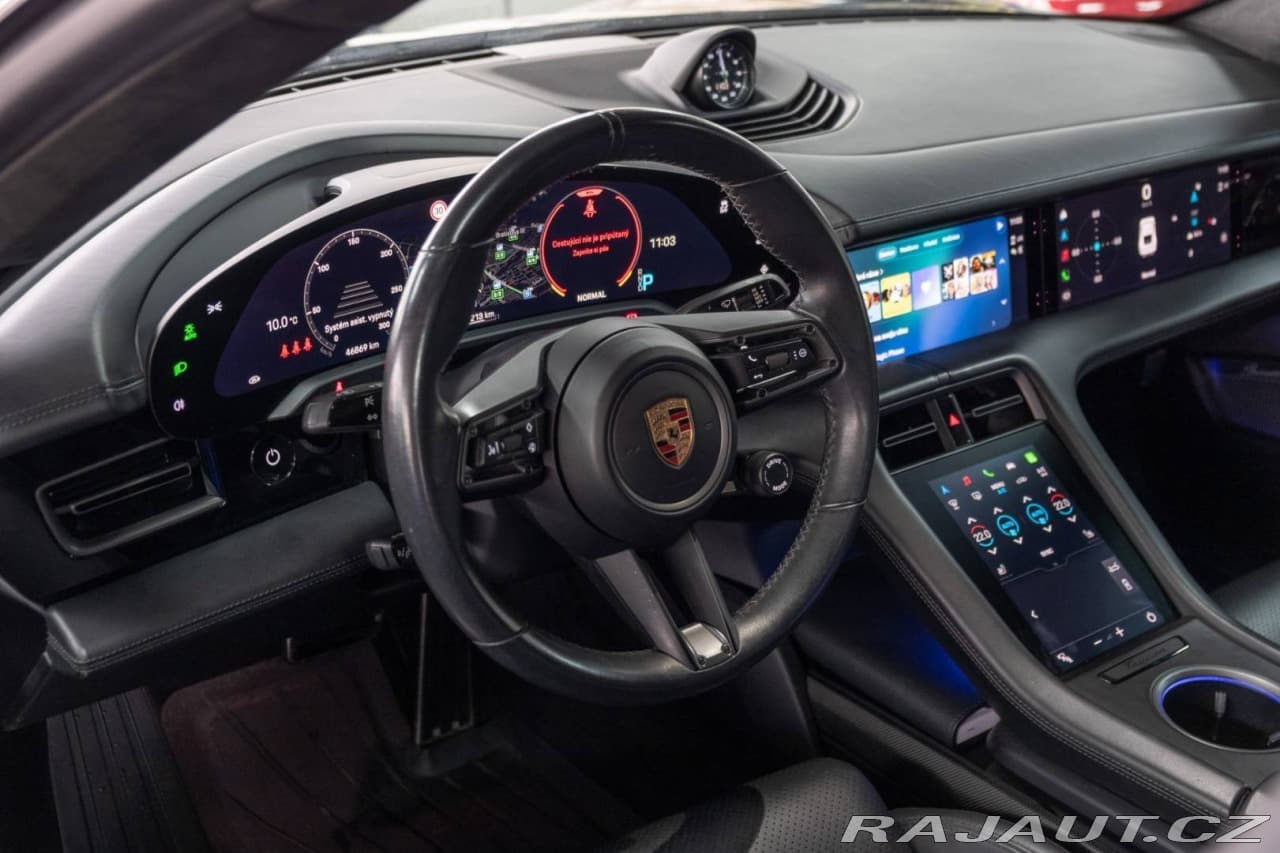 2020 Porsche TAYCAN - 10