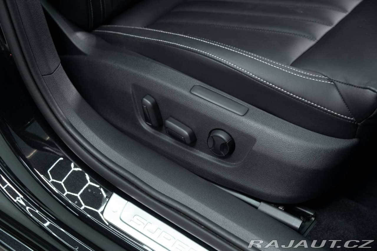 2021 Škoda SUPERB - 13