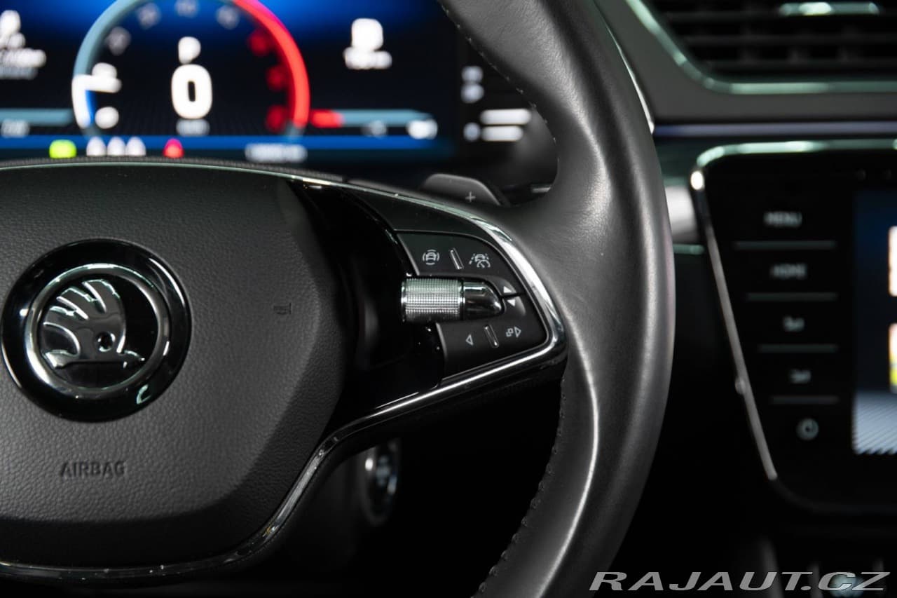 2021 Škoda SUPERB - 18