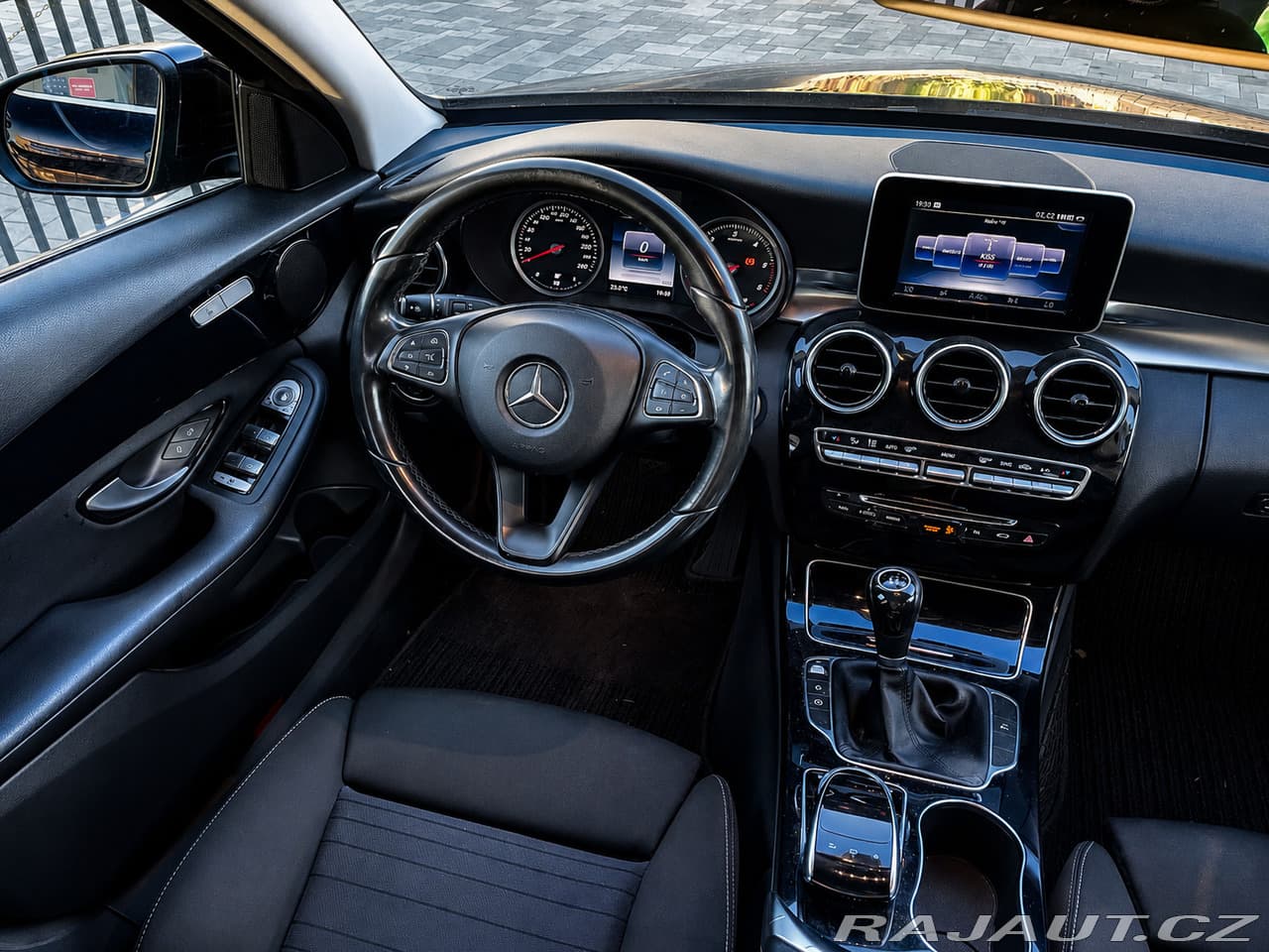 2014 Mercedes-Benz C-CLASS - 9