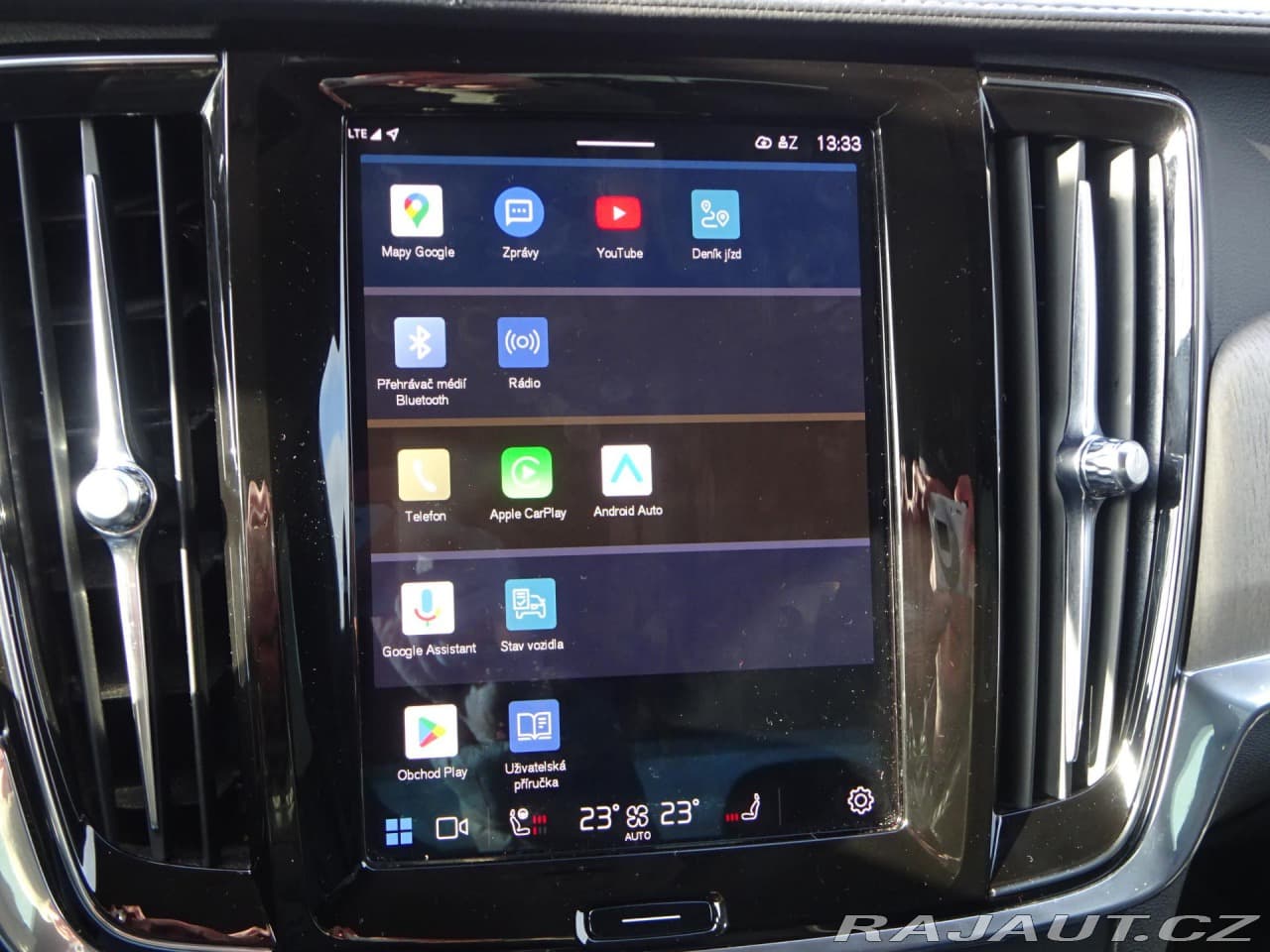 2022 Volvo S90 - 20