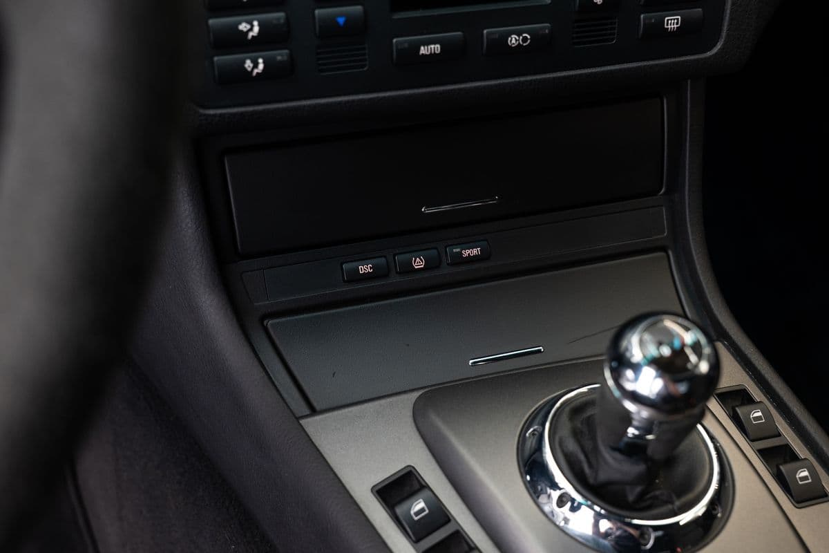 2005 BMW M3 - 12