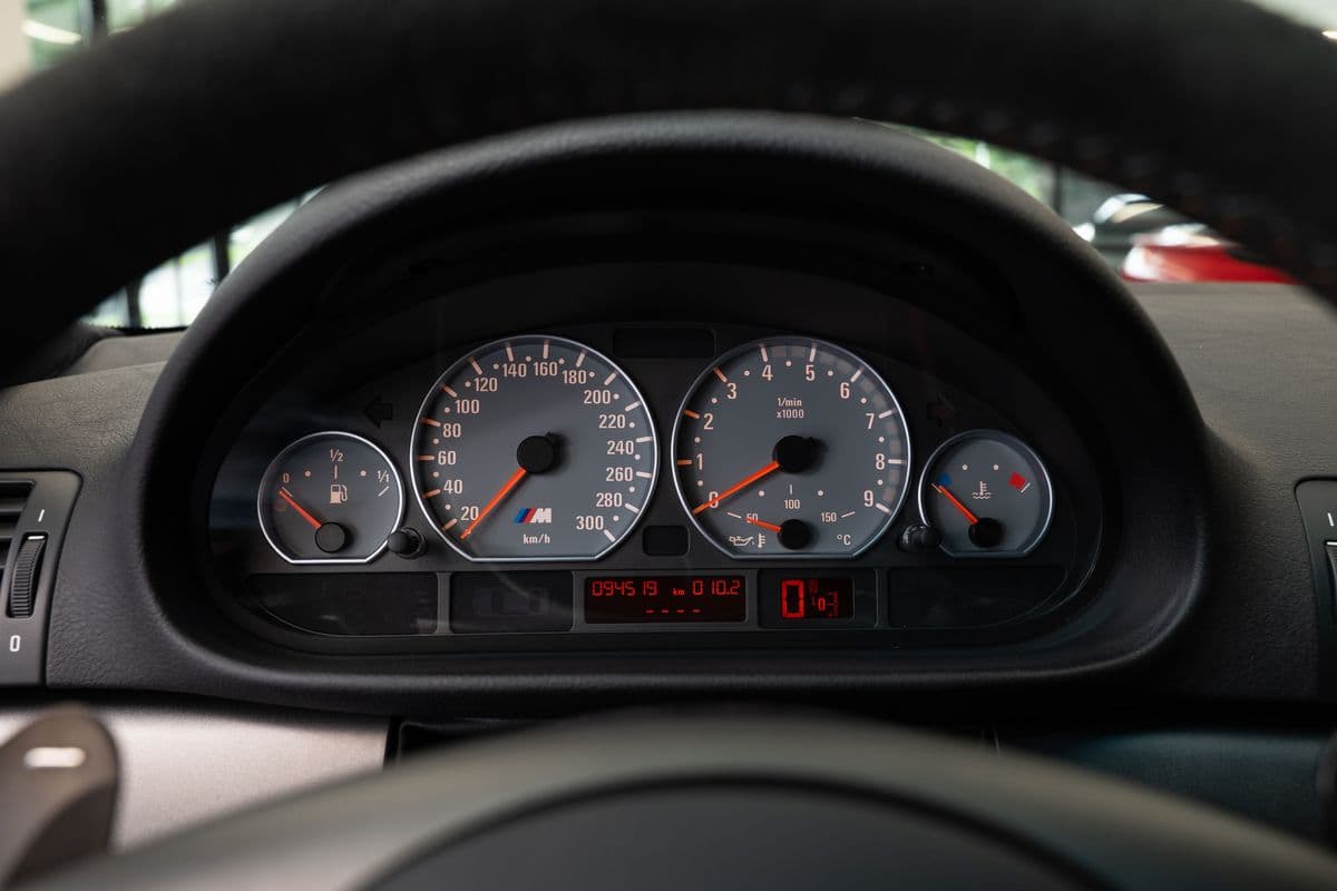 2005 BMW M3 - 15