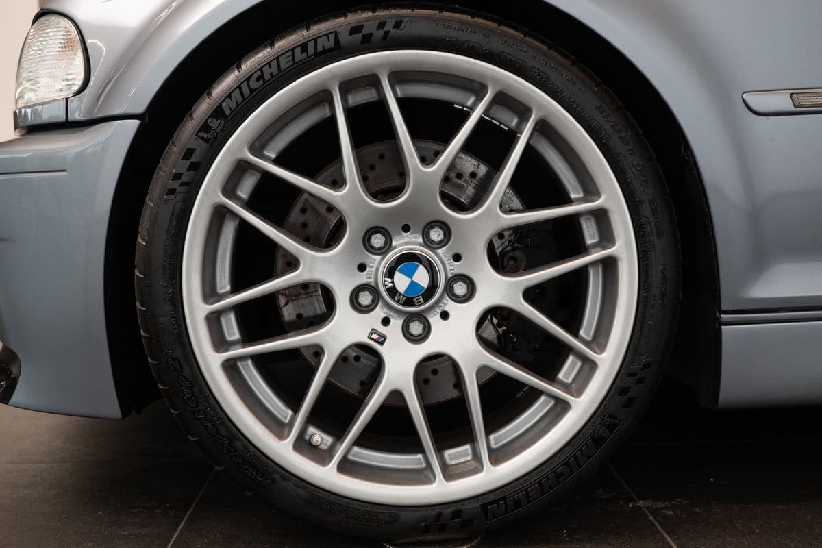 2005 BMW M3 - 18