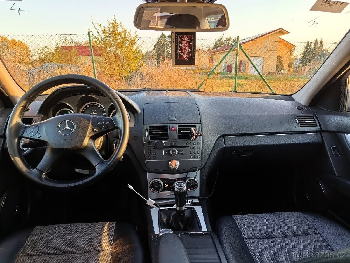 Mercedes-Benz C-CLASS - 3