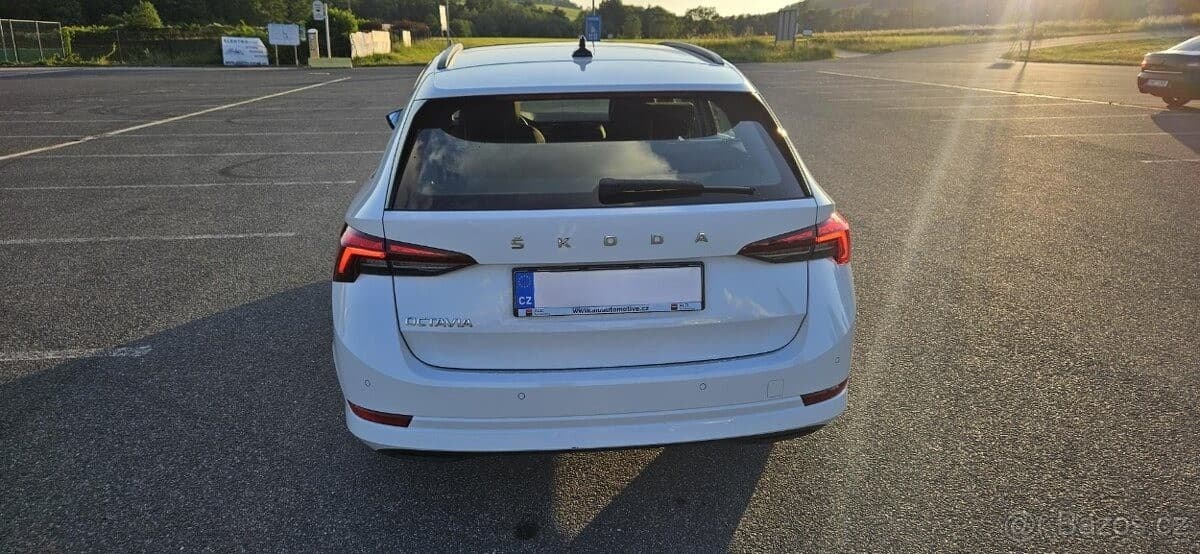 2023 Škoda OCTAVIA - 10