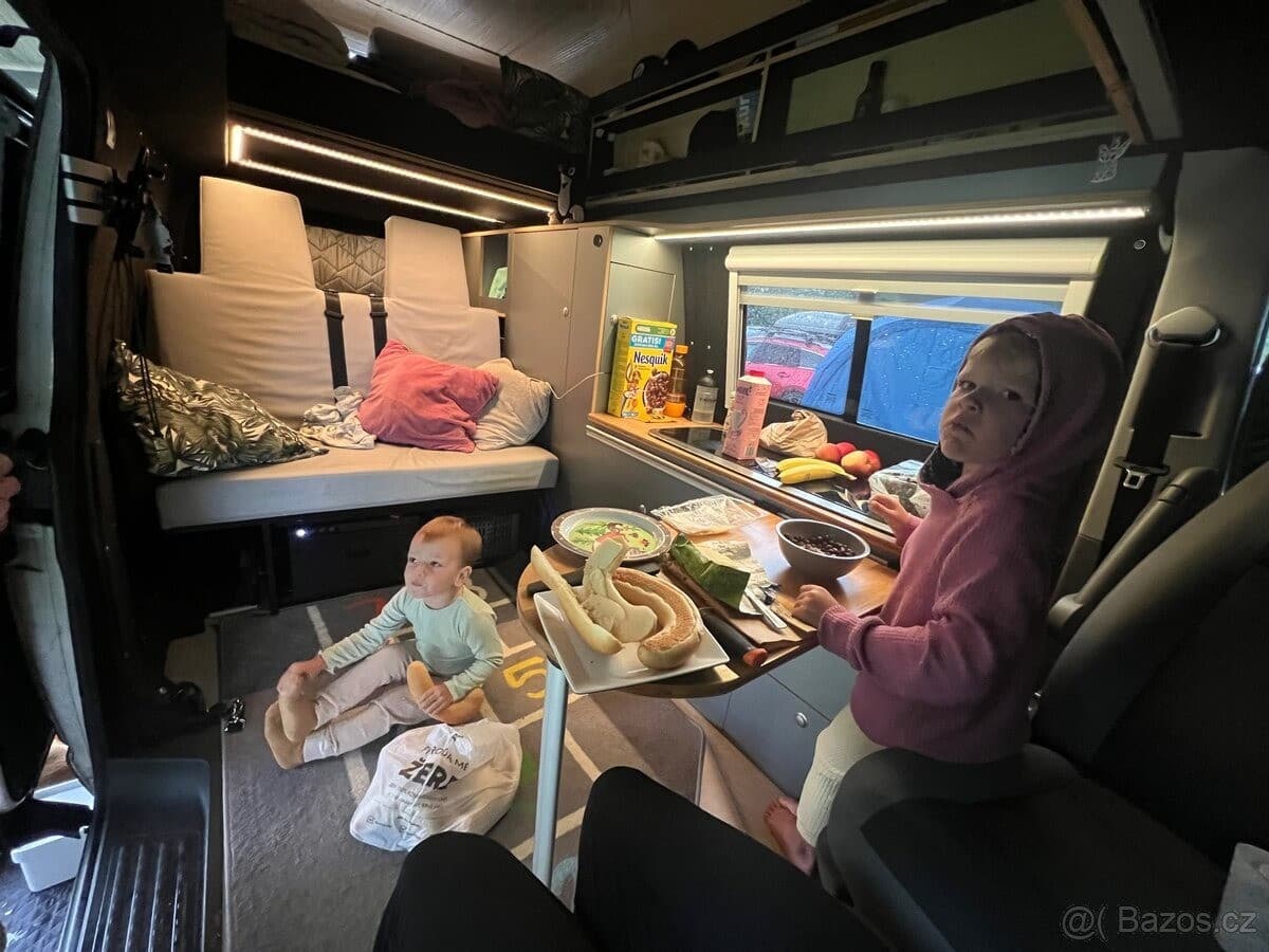 2015 Volkswagen TRANSPORTER - 11