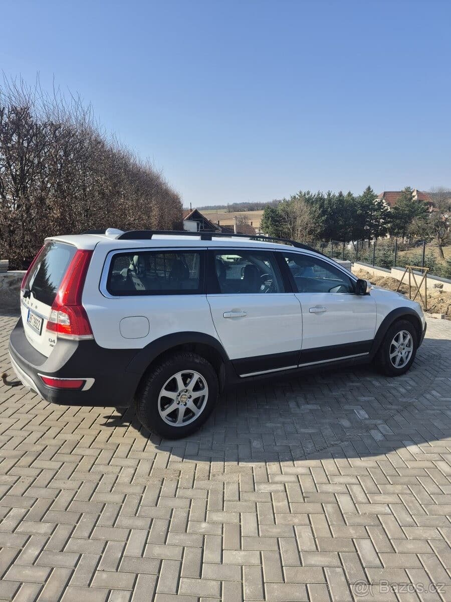 2015 Volvo XC70 - 2