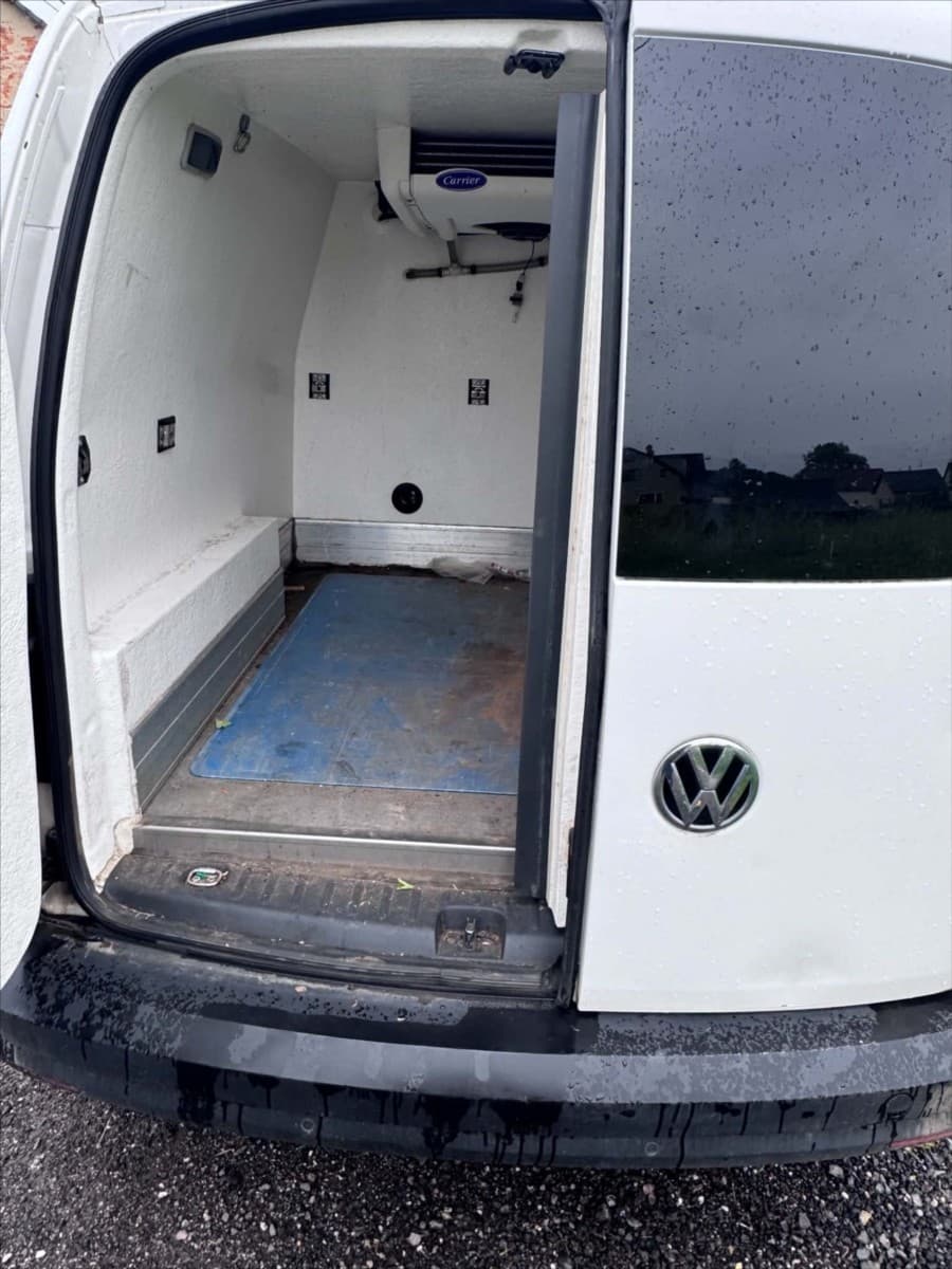 2017 Volkswagen CADDY - 9