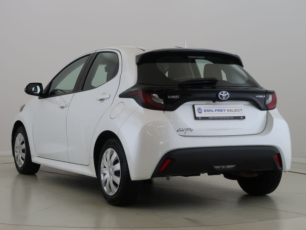 2023 Toyota YARIS - 7