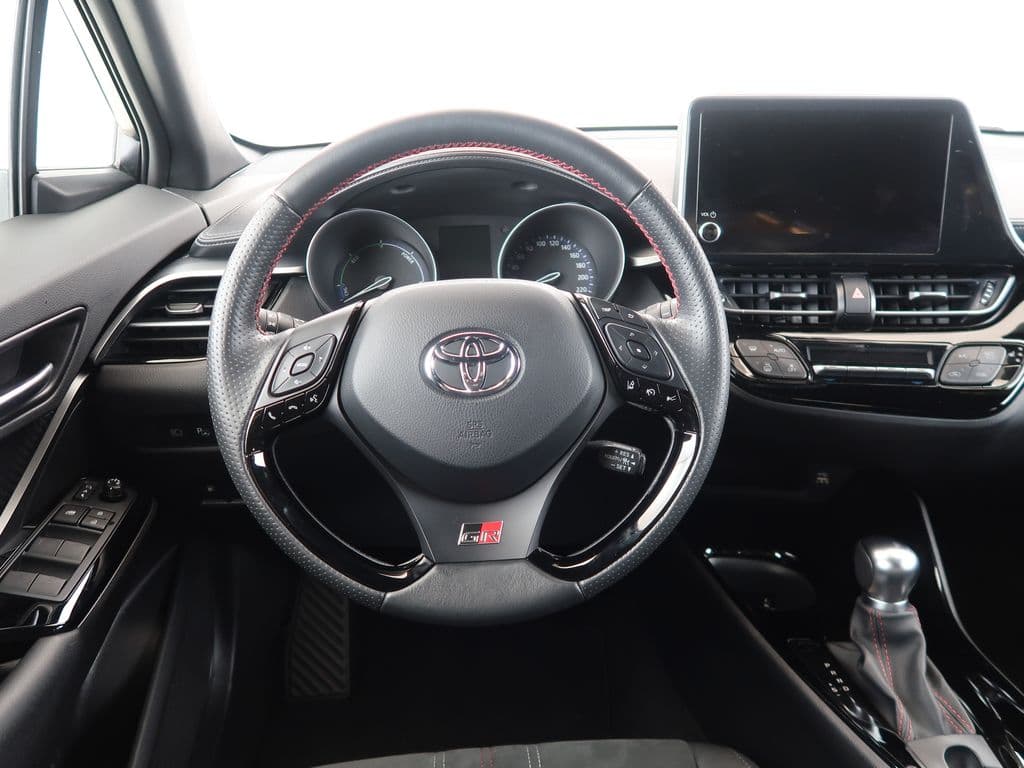2023 Toyota C-HR - 16
